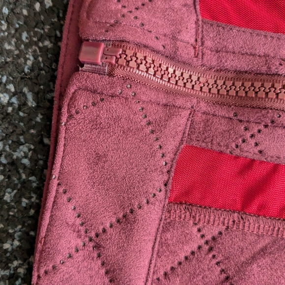 Brand new Burgundy cutout mesh quilted jacket size S - Picture 5 of 16